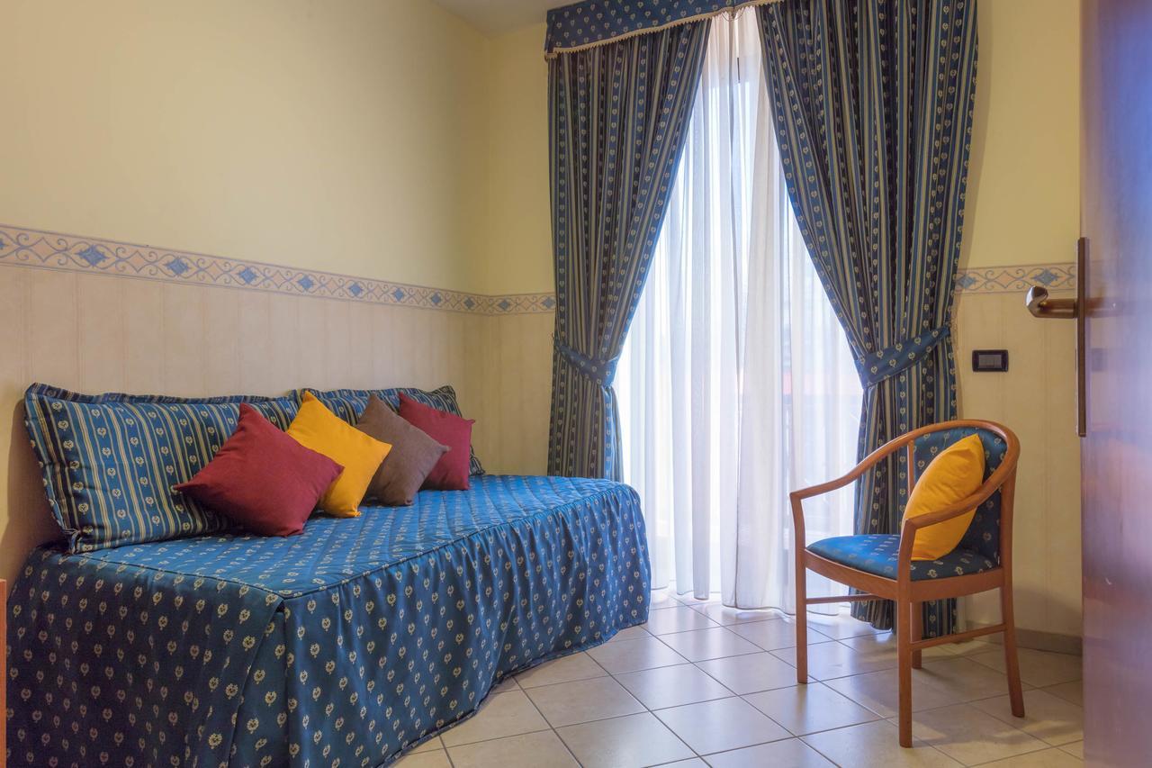Hotel Traiano Civitavecchia Kültér fotó
